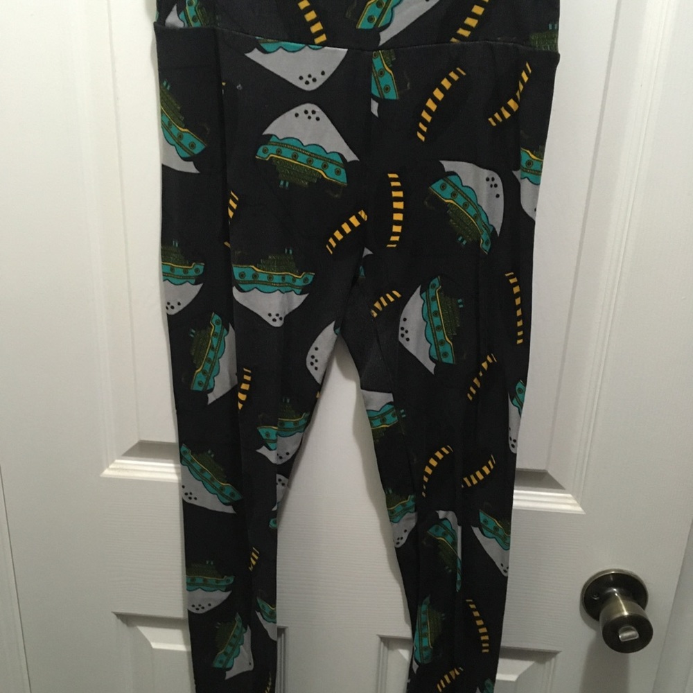 LulaRoe OS leggings